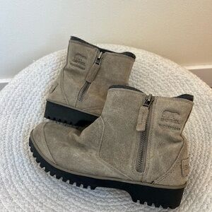 Sorel Ankle Boots in Gray and Black